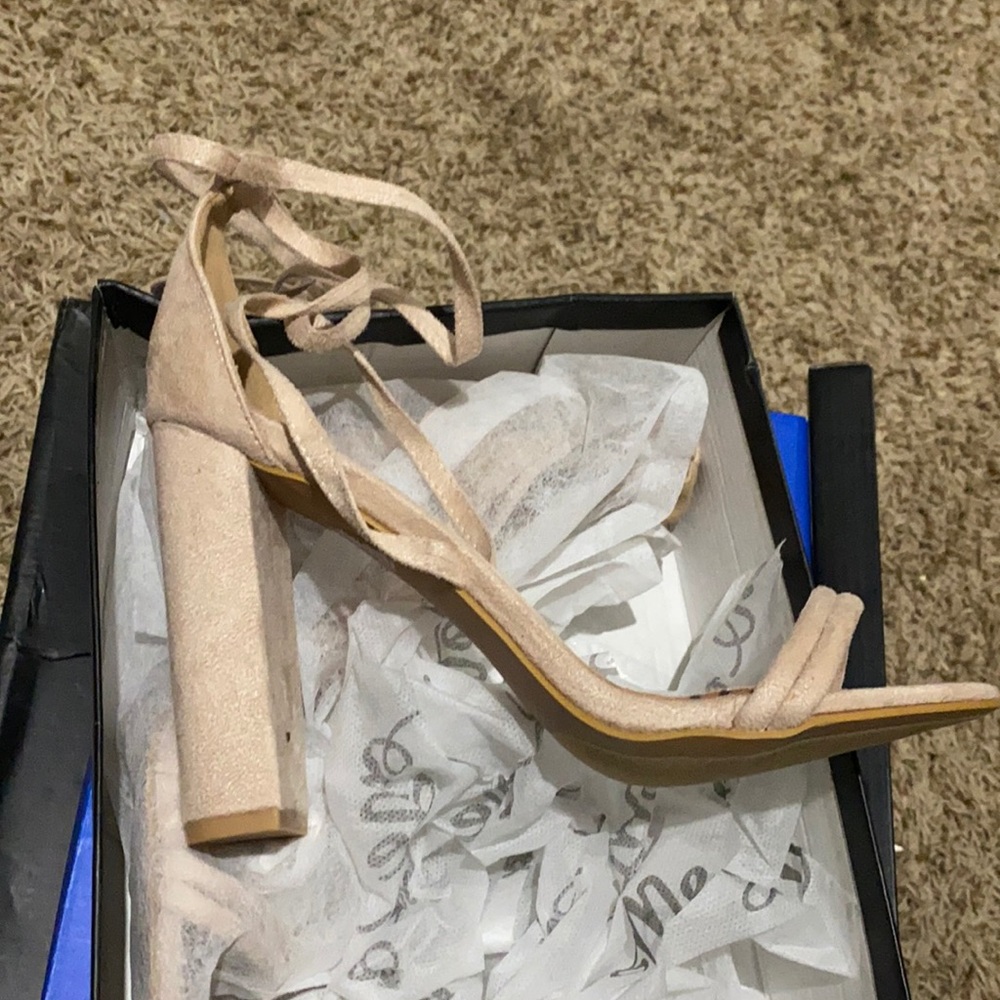 Tan Chunky Heel